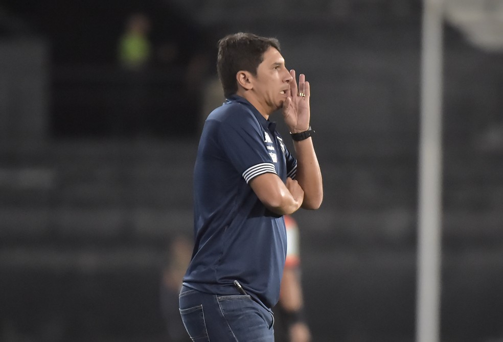 Botafogo trava busca por ponta e confia em Sauer e Victor Sá para 2023, botafogo