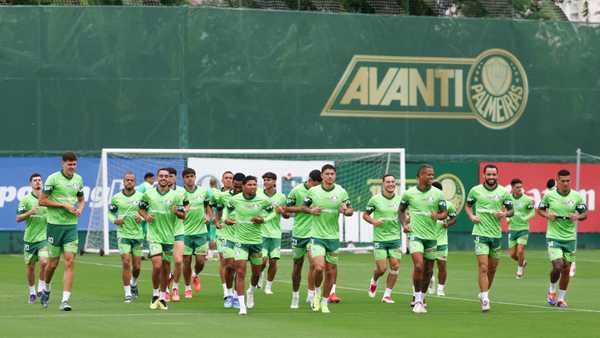 Palmeiras prepara-se para o Dérbi com Felipe Anderson avançando na recuperação.