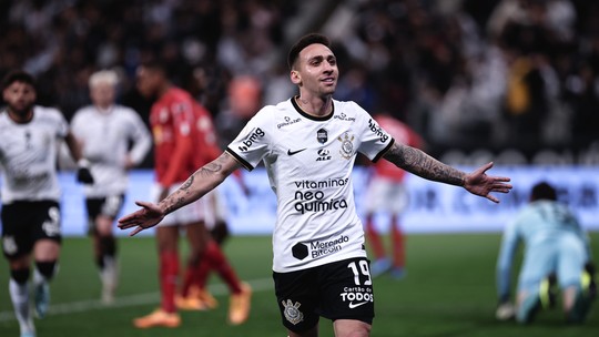 Origem do apelido e saída difícil do Corinthians: conheça Gustavo Mosquito, reforço do Vitória