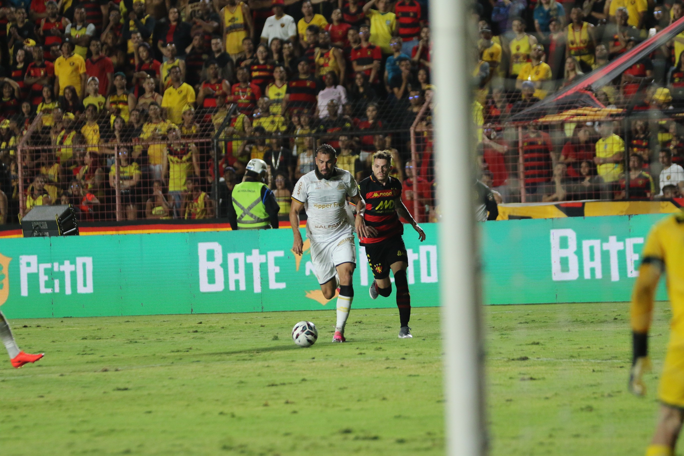Em seis jogos, técnico do Criciúma não repetiu nenhuma vez o time
