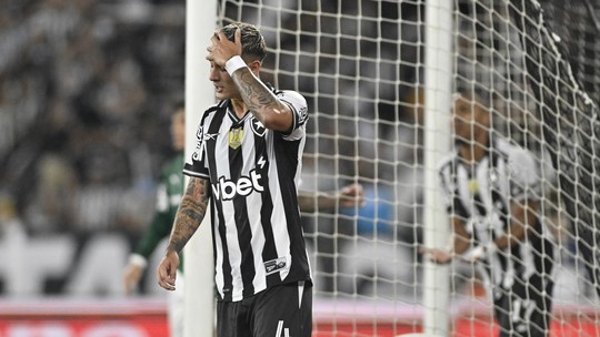 Análise: Botafogo sofre com ataque ineficaz e falta&nbsp;de&nbsp;alternativas - Foto: (André Durão)