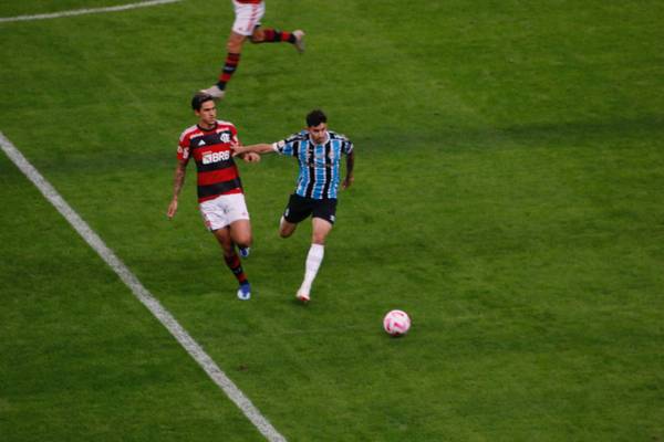 A comovente virada do Grêmio