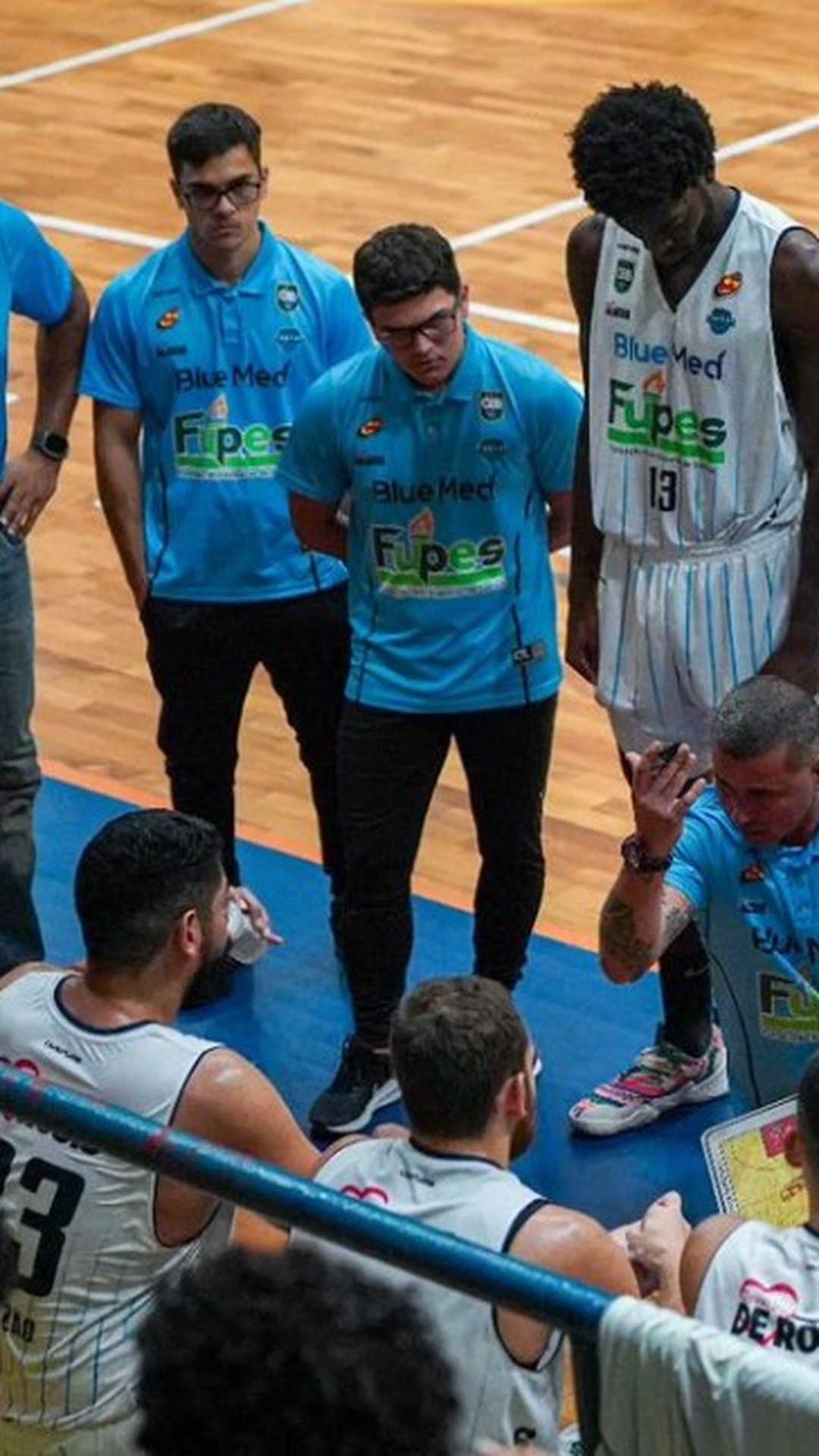 Torneio de basquete reúne mais de 500 atletas de vários países em Santos