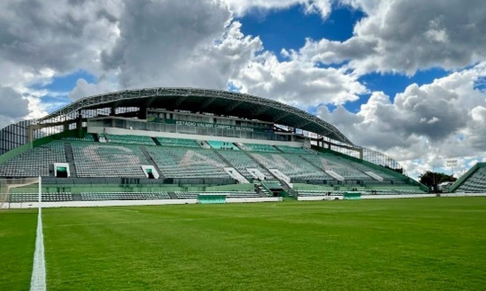 Bezerrão recebe Gama x Goiás nesta noite — Foto: Divulgação