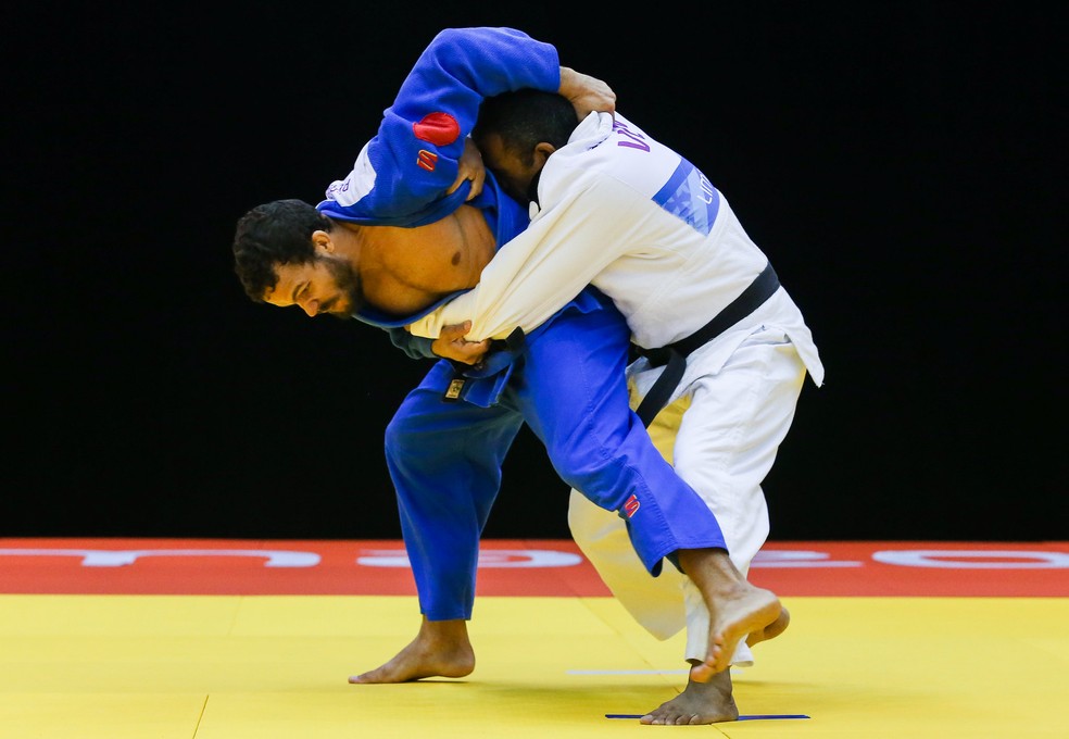 Pedro Maia conquista a prata no Mundial de jiu-jitsu