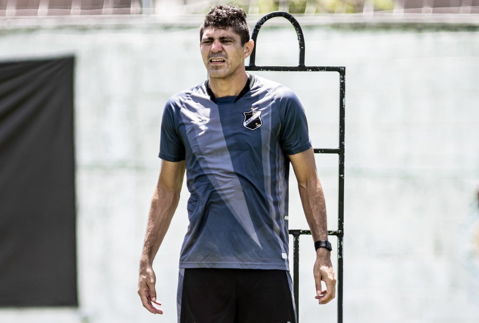 Edson retorna ao ABC — Foto: Guilherme Drovas/ABC