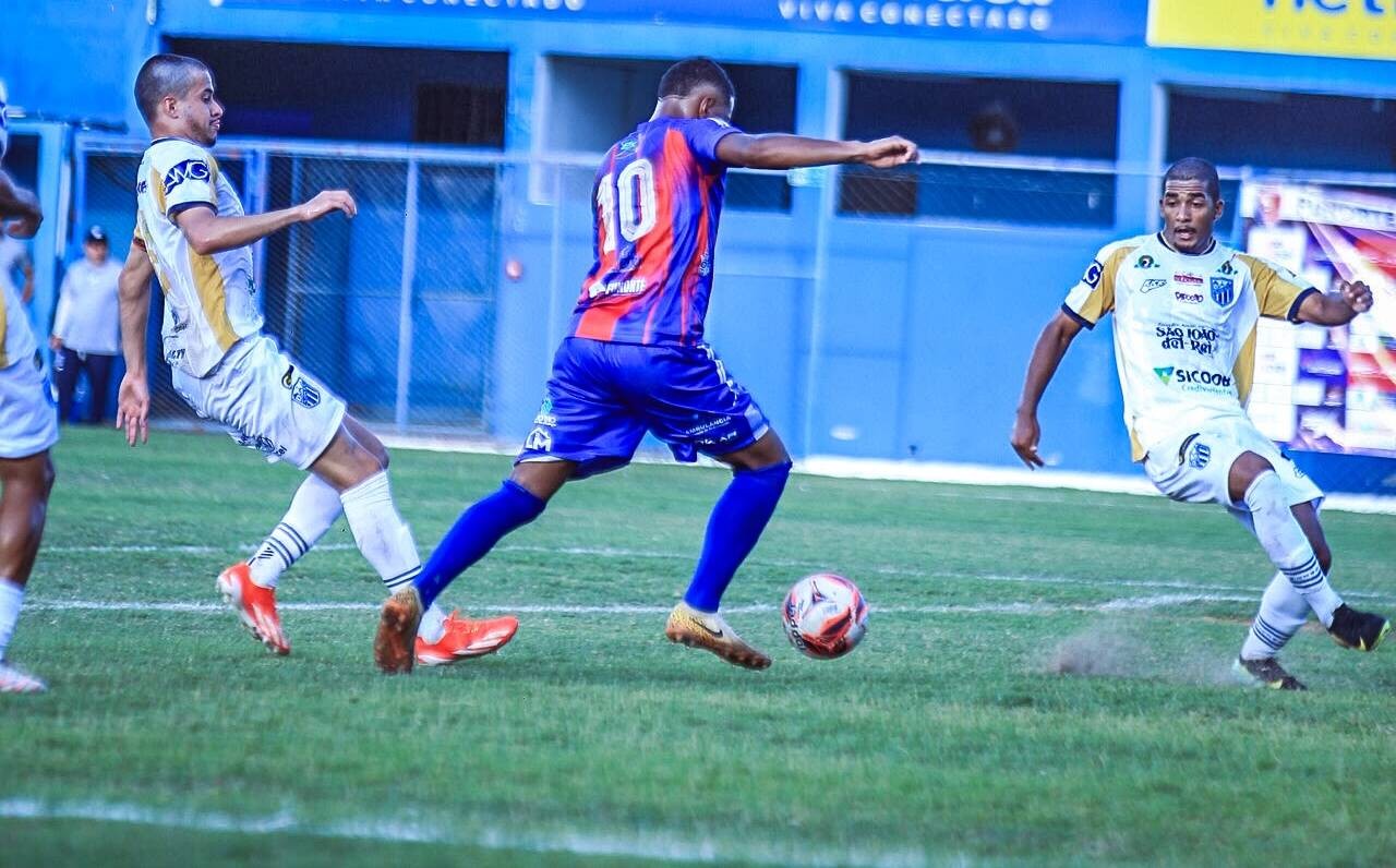 Funorte vence São João del Rei e volta a ganhar no futebol profissional após 12 anos