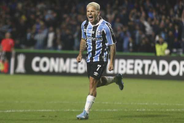 Veja os Melhores Momentos de Grêmio 4x0 The Strongest na Libertadores