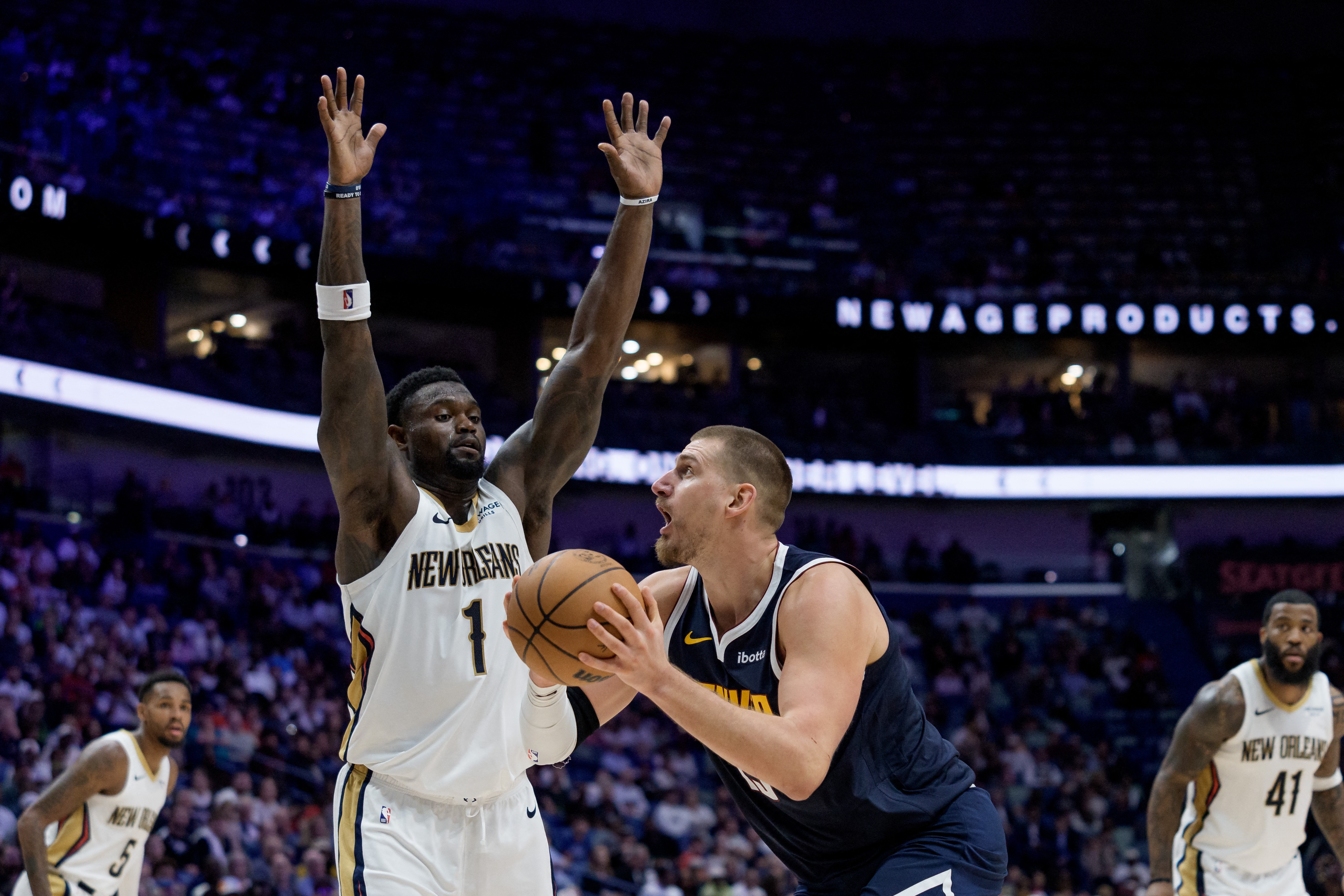 Nikola Jokic chega a 200 triplos-duplos e se aproxima de recorde de Westbrook na NBA