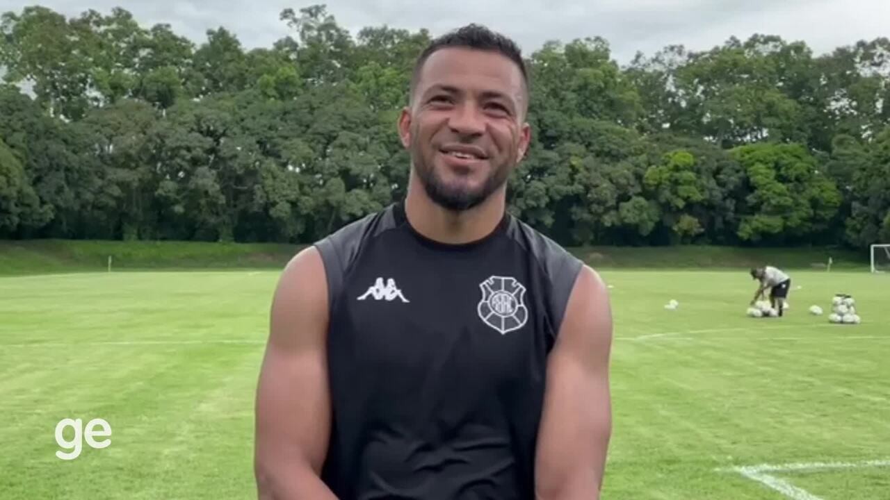 Com a camisa do Rio Branco-ES, Emerson Martins reencontra o Nova ...