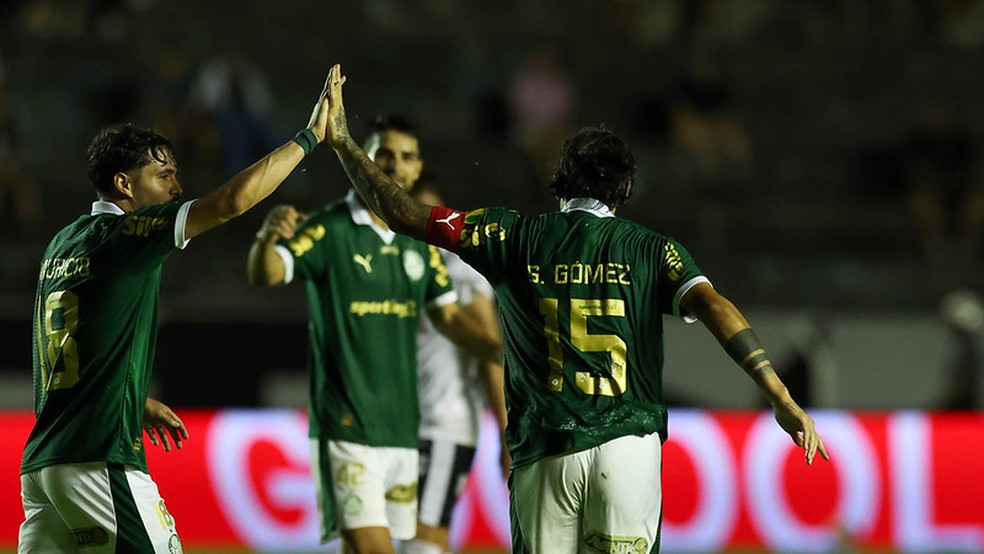 Jogadores do Palmeiras comemoram contra a Inter de Limeira — Foto: Cesar Greco/Palmeiras
