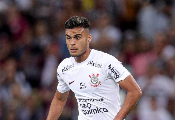 Fausto revela pedido a Mano e vê Corinthians melhor pós-Luxa: 