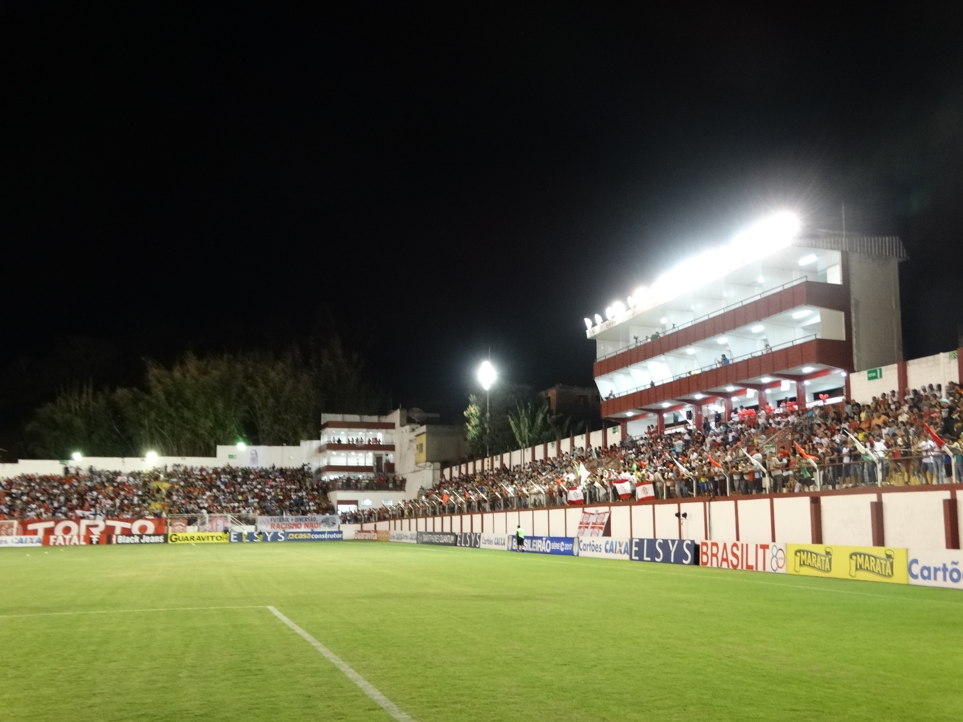 Escalações De Tombense X América-mg