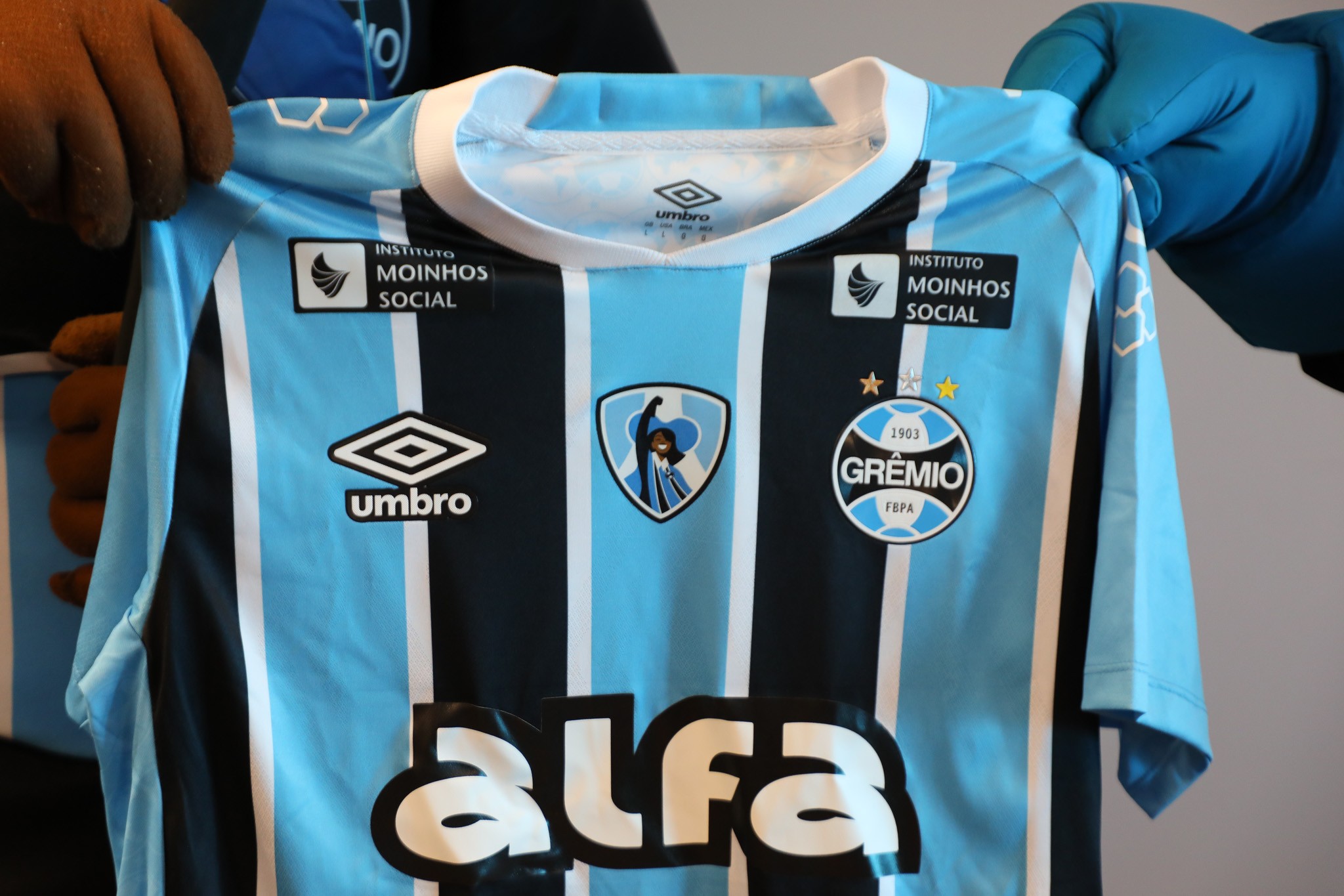 Grêmio divulga novo parceiro para apoio ao futebol feminino