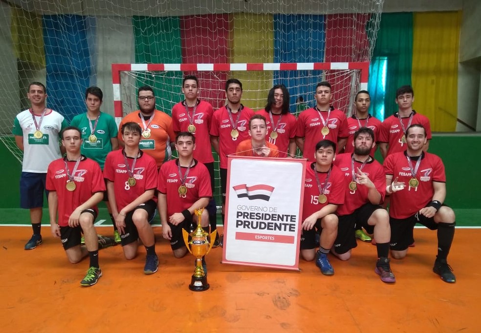 Basquete Masculino de Prudente consegue vitória nos Jogos da Juventude -  Município de Presidente Prudente