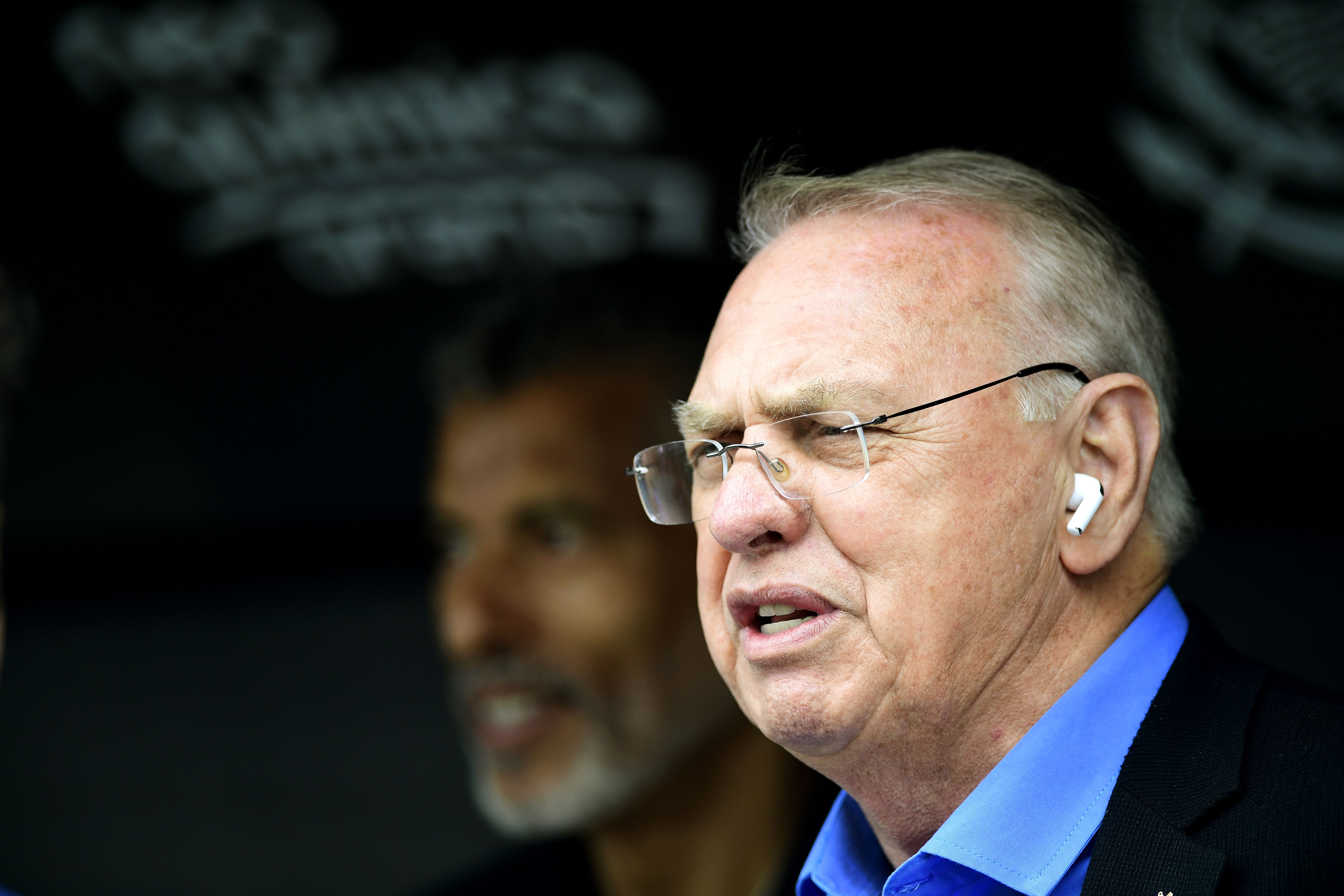 Corinthians condenado a indenizar R$ 6 milhões na negociação de Charles e pode enfrentar proibição de transferências