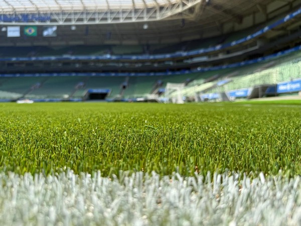 Novo gramado sintético do Palmeiras influência em estilo de jogo do Verdão? Confira