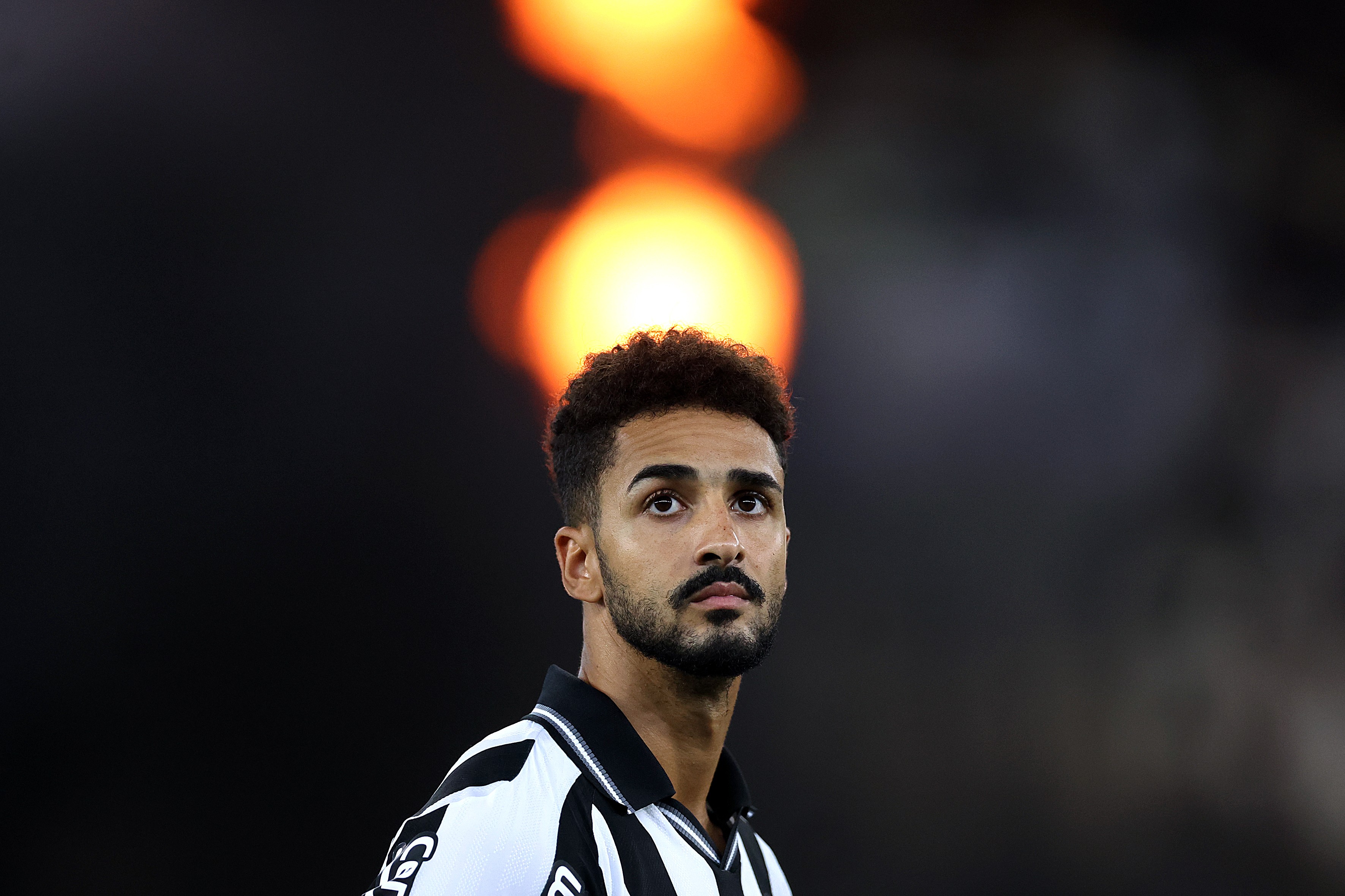 Chris Ramos continuará no Botafogo após empréstimo; entenda contrato