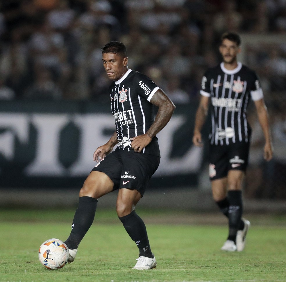 Paulinho, do Corinthians, voltou aos gramados depois de quase um ano — Foto: Rodrigo Coca/Ag. Corinthians