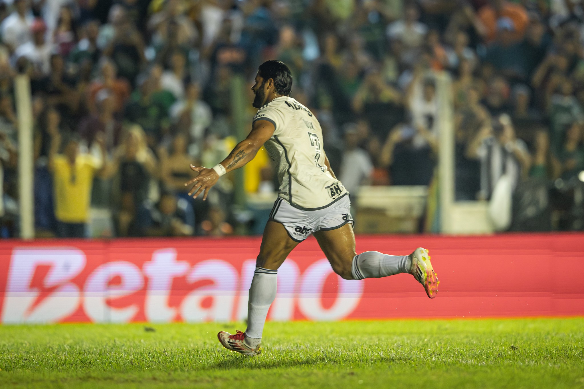 Hulk chega ao top-5 de artilheiros do Atlético-MG na Copa do Brasil | Ge