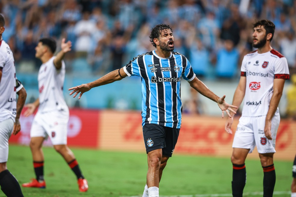 Diego Costa na comemoração do gol contra o Brasil de Pelotas, pelo Grêmio — Foto: Lucas Uebel/Grêmio FBPA