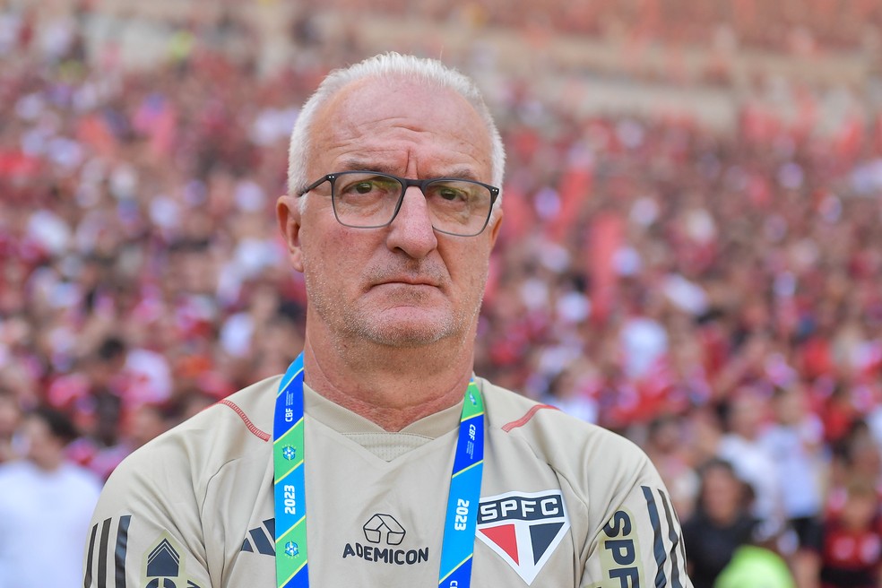 Dorival Júnior em Flamengo x São Paulo — Foto: Thiago Ribeiro/AGIF