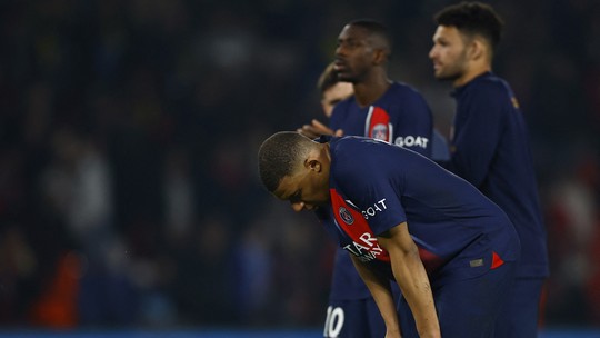 Mbappé evita falarbetano ao vivodespedida no PSG e diz: "Decepcionados"