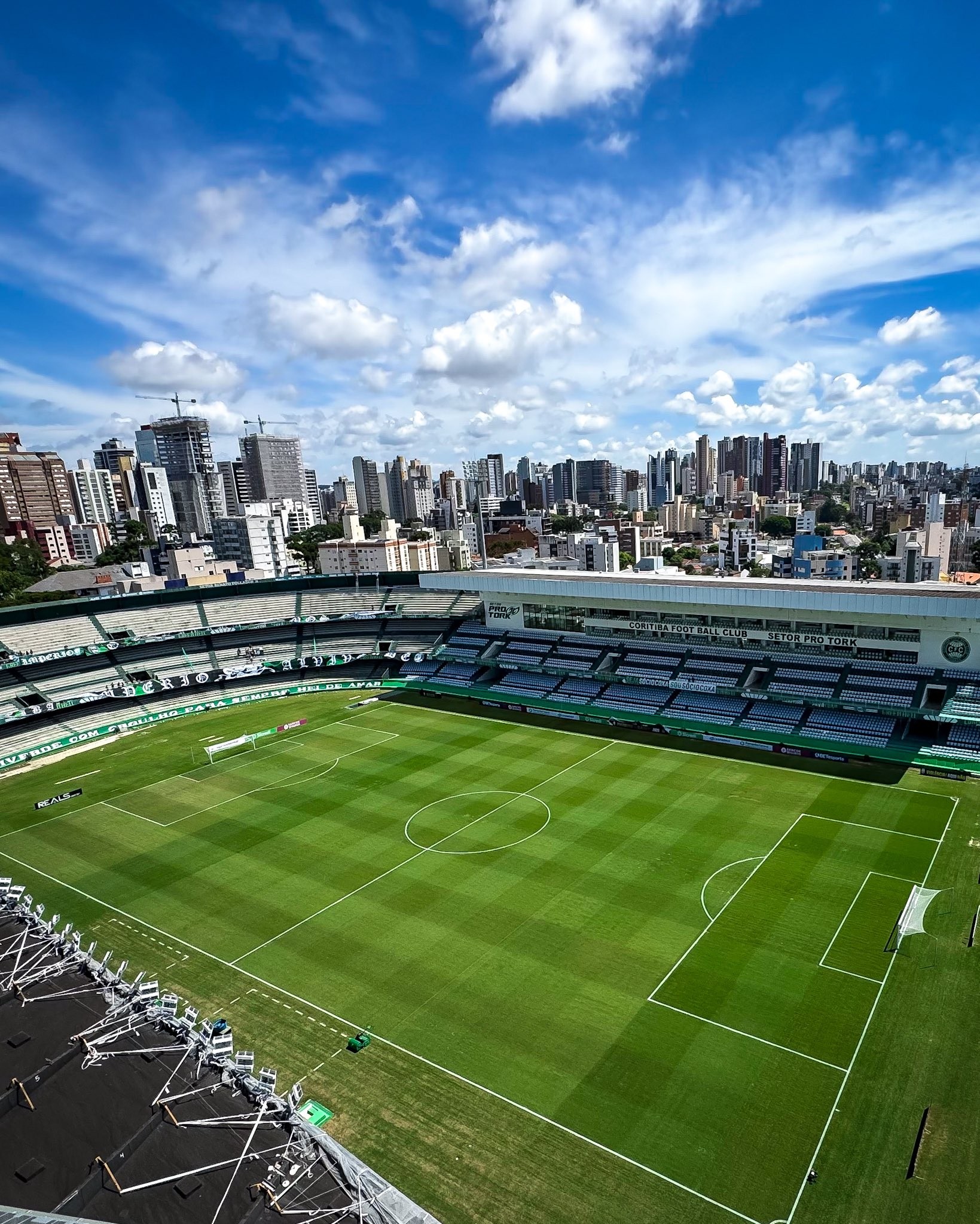 Coritiba x Santos: onde acompanhar ao vivo, horário e escalações
