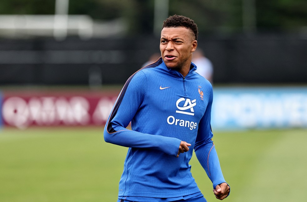 Kylian Mbappé durante treinamento na Copa do Mundo