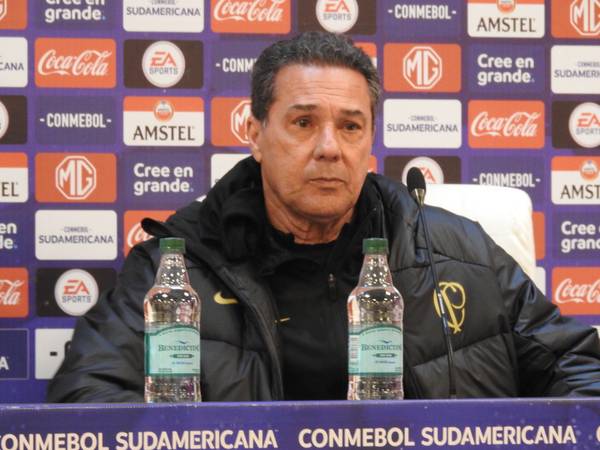 Luxa confirma atrito com Mazziotti no Corinthians, mas afirma: 