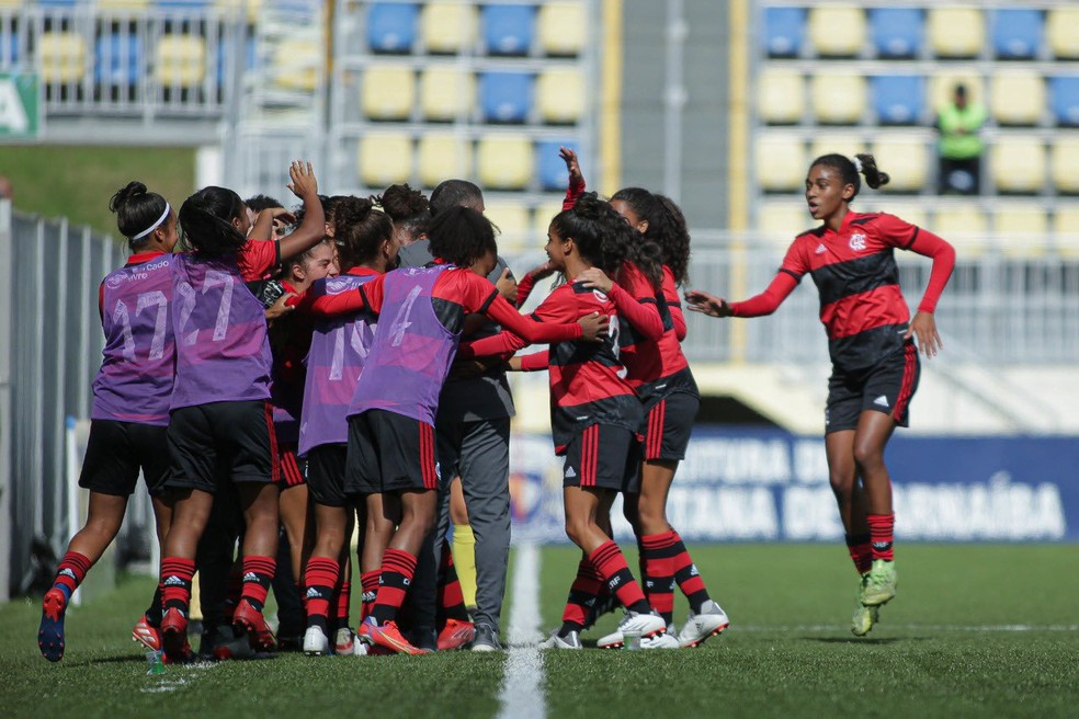 Time do Flamengo no Brasileiro Feminino Sub-17 em 2023 — Foto: Adriano Fontes/CBF