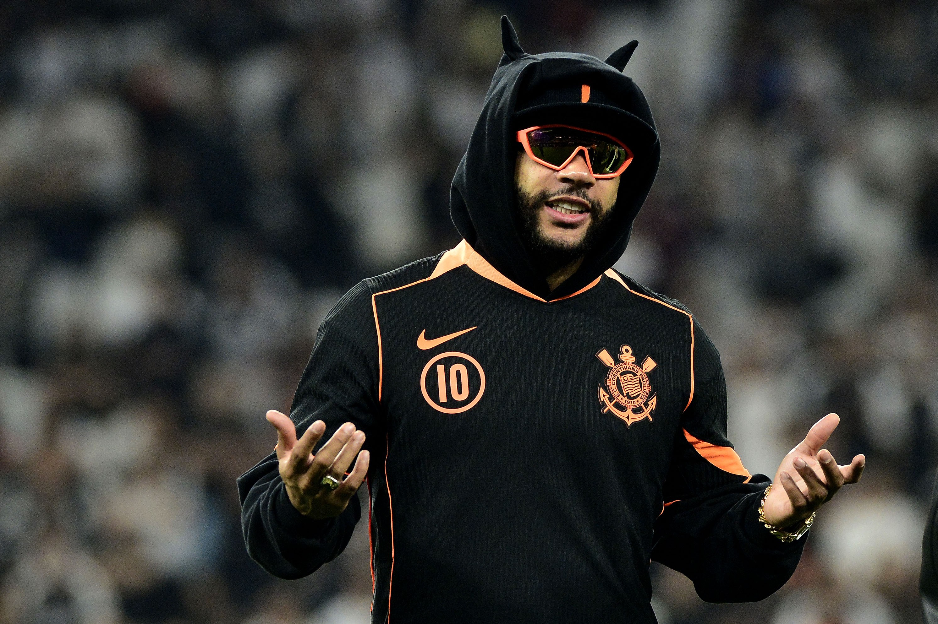 Corinthians ajusta ataque para enfrentar o Inter sem Memphis Depay disponível