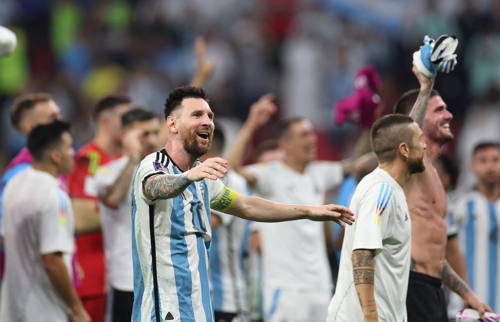 Messi elogia colega de seleção: «Atualmente, é o melhor defesa do