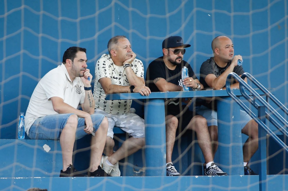 Chicão, valmir Costa e Claudinei Alves comandam base do Corinthians — Foto: Divulgação/Corinthians