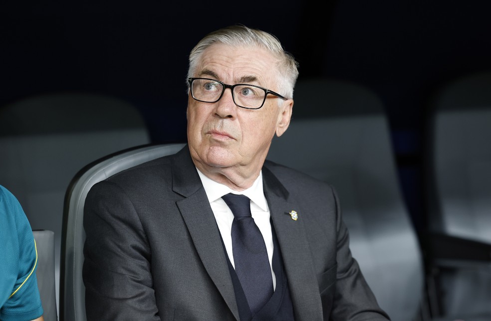 Carlo Ancelotti em jogo da Copa do Mundo — Ancelotti Brasil em ação
