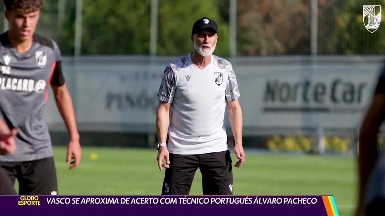 Vasco se aproxima de acerto com técnico português Álvaro Pacheco