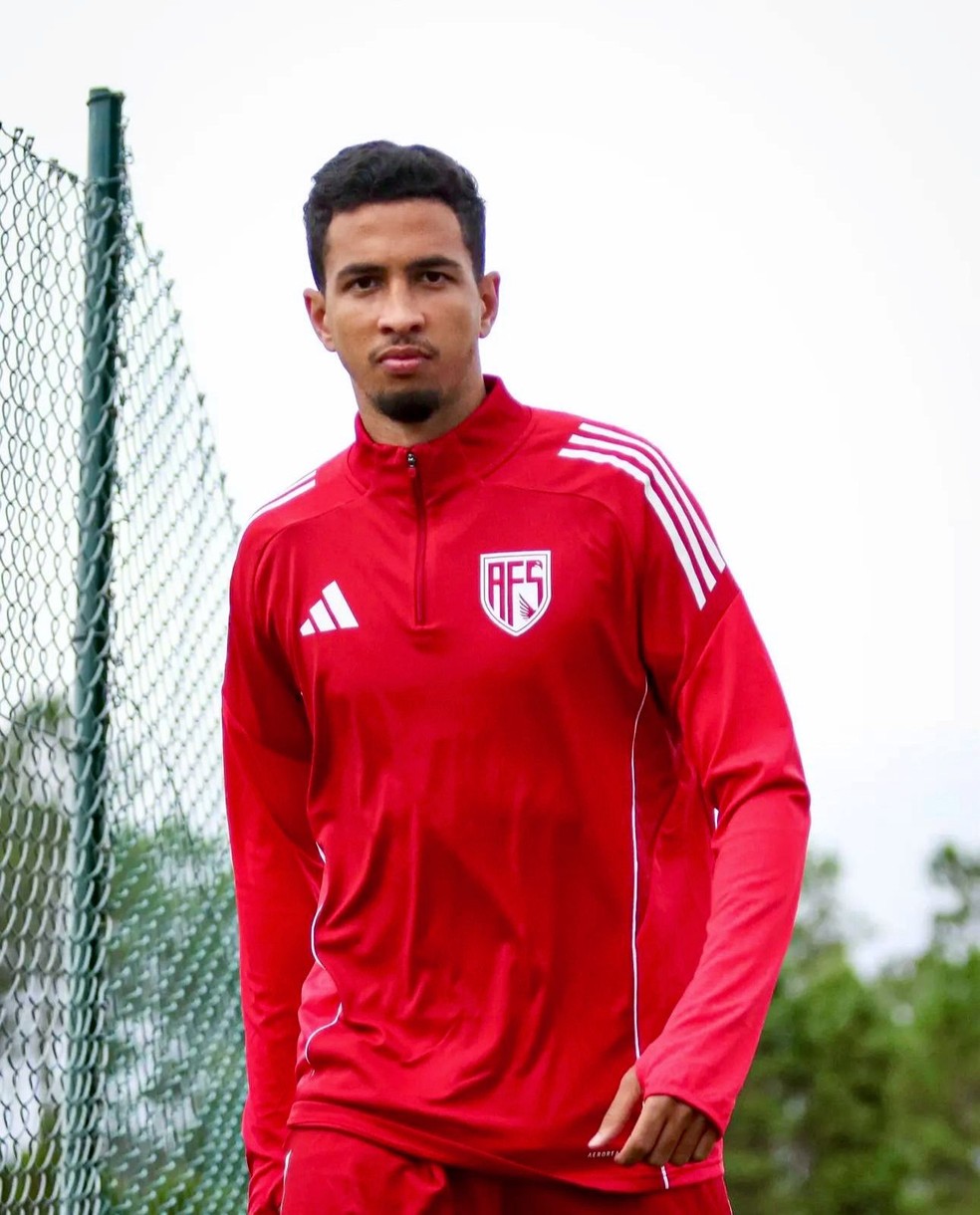 Paulo Vitor, novo reforço do AVS