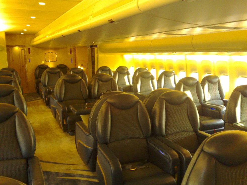 Rei saudita manda o Boeing 747 mais luxuoso do mundo para buscar Neymar — Foto: Reprodução