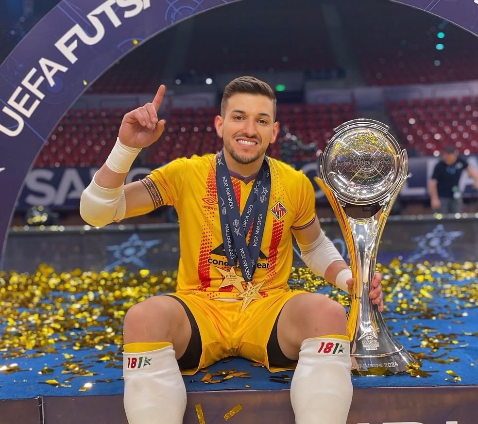 Luan Muller é eleito melhor goleiro do mundo em 2024 — Foto: Reprodução/Redes sociais
