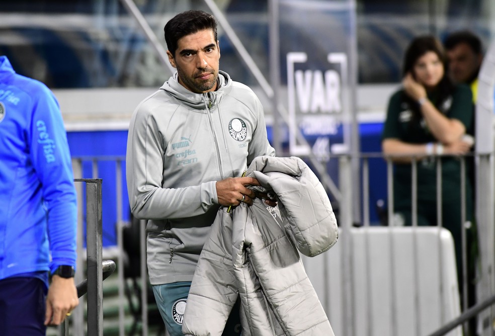 Abel Ferreira em Palmeiras x Deportivo Pereira — Foto: Marcos Ribolli