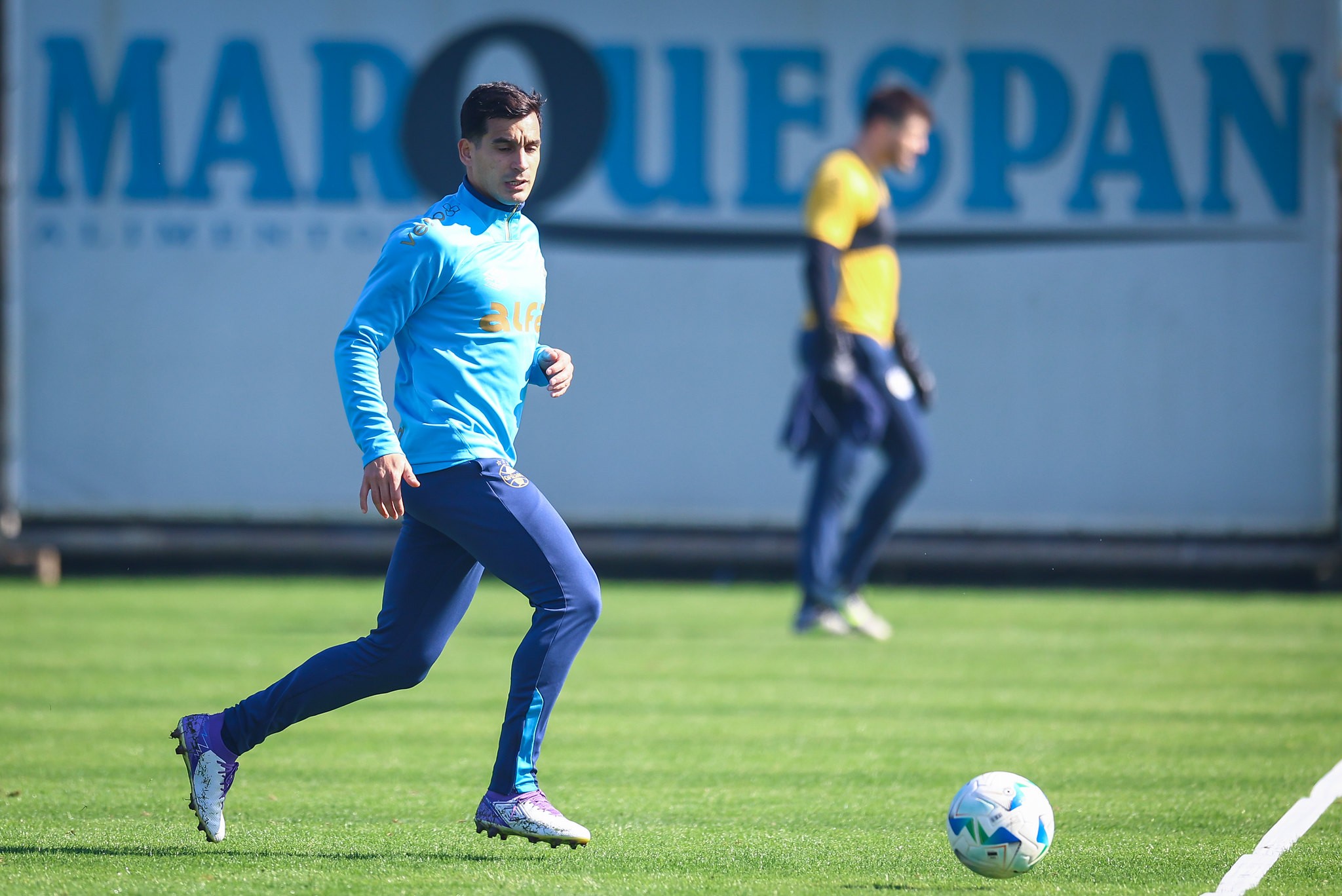 Cristaldo ausente para jogo do Grêmio na Sul-Americana; confira relação de jogadores.