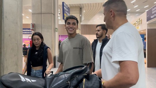 Gabriel Fuentes chega ao Rio para fazer exames e assinar com Fluminense