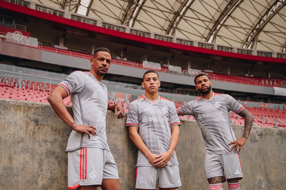 Inter lança terceira camisa para a temporada; veja fotos e detalhes |  internacional | ge