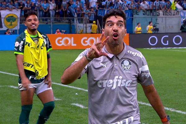 Abel Ferreira, do Palmeiras, é punido pelo STJD com dois jogos de suspensão no Brasileirão