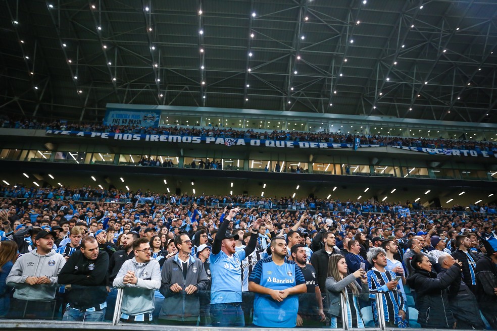 Grêmio é superado pelo São Paulo na Arena