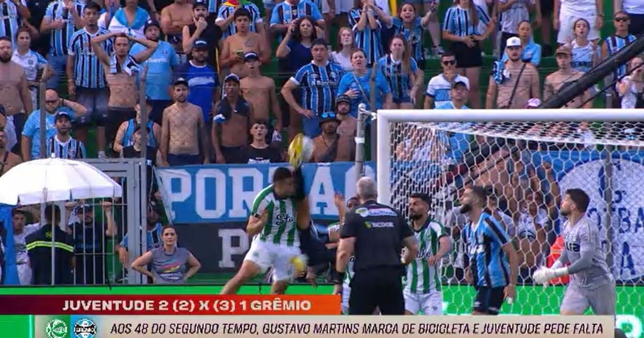 Vice do Grêmio afirma que resultado não passou pela arbitragem