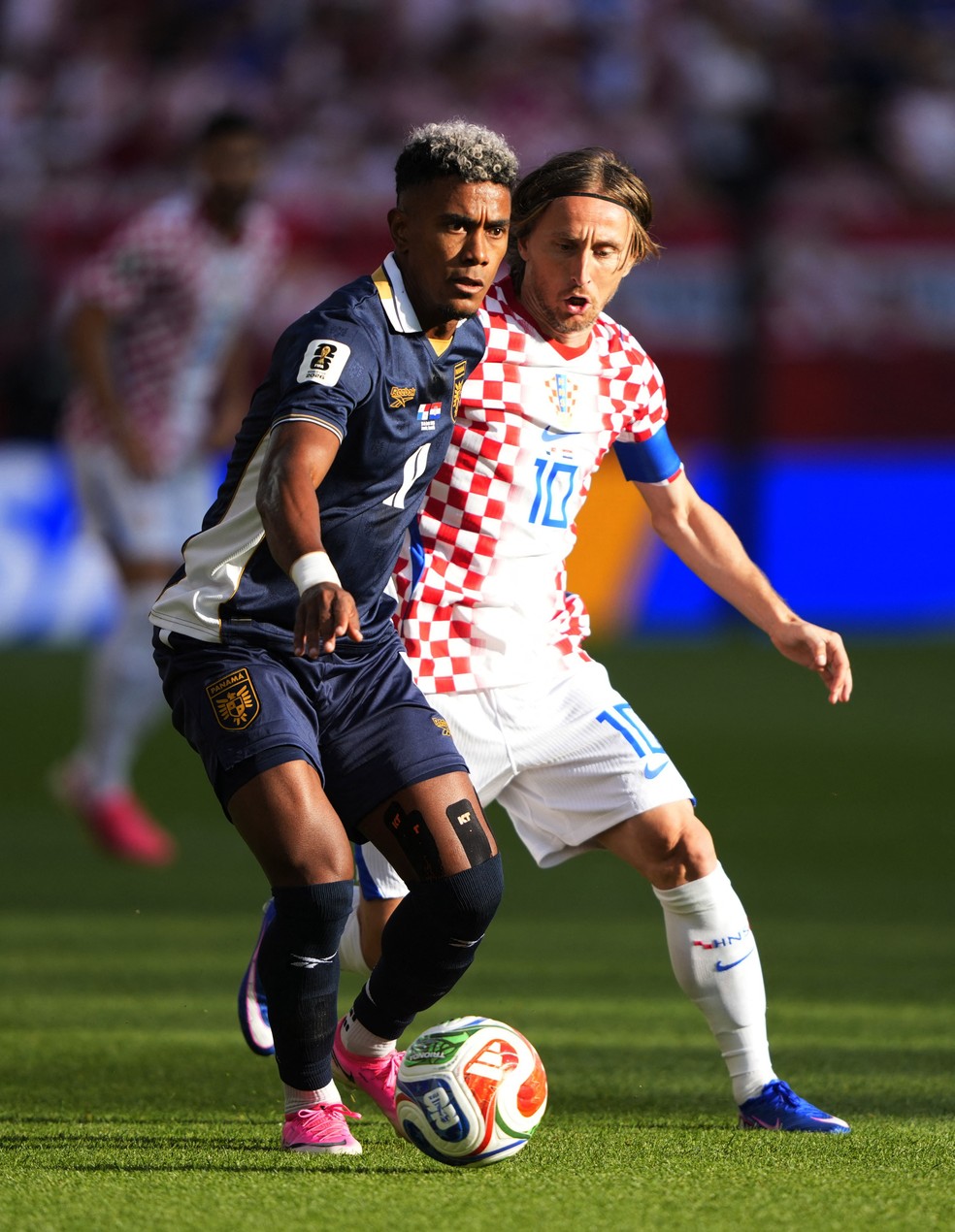 Modric em ação durante o jogo