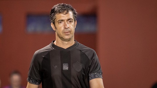 Quem é João Burse, e o que o torcedor pode esperar do novo técnico - Foto: (Victor Ferreira / EC Vitória / Divulgação)