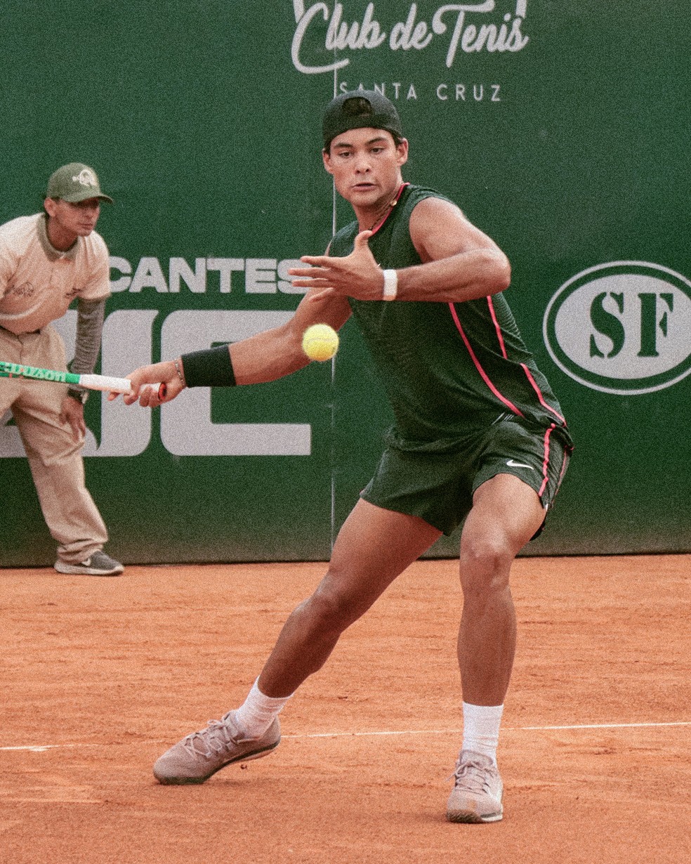 Guto Miguel avança às quartas do Bolívia Open — Foto: Reprodução/ATP Challenger