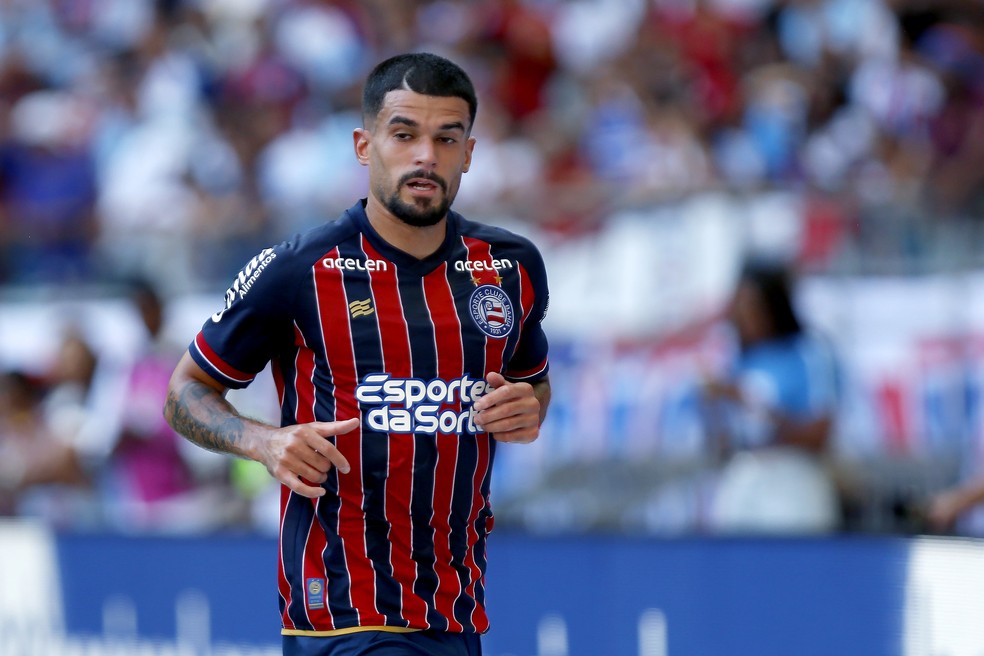 Promessa Cauly, alvo do Palmeiras, se destaca em vitória do Bahia